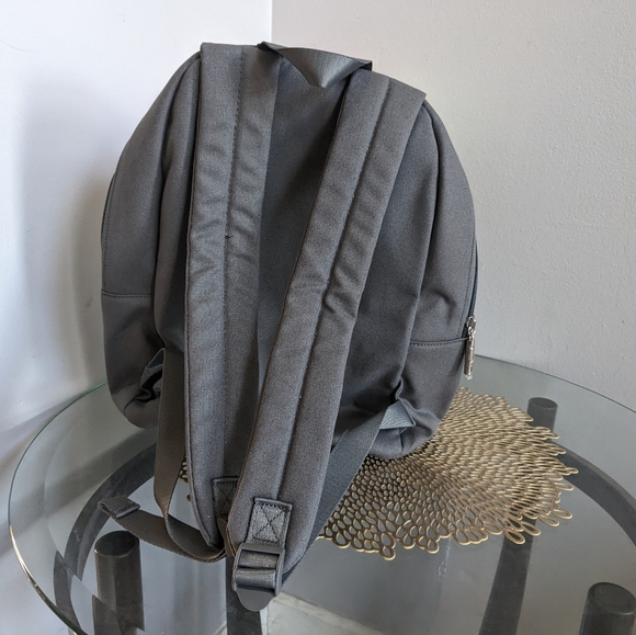 Calvin Klein back pack - Picture 3 of 4